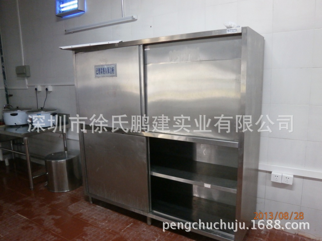 信息學(xué)院不銹鋼廚房設(shè)備完工圖