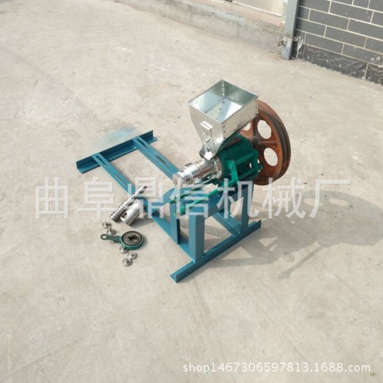 大米雜糧膨化機(jī) 商用型爆米花機(jī) 膨化機(jī)山東廠家
