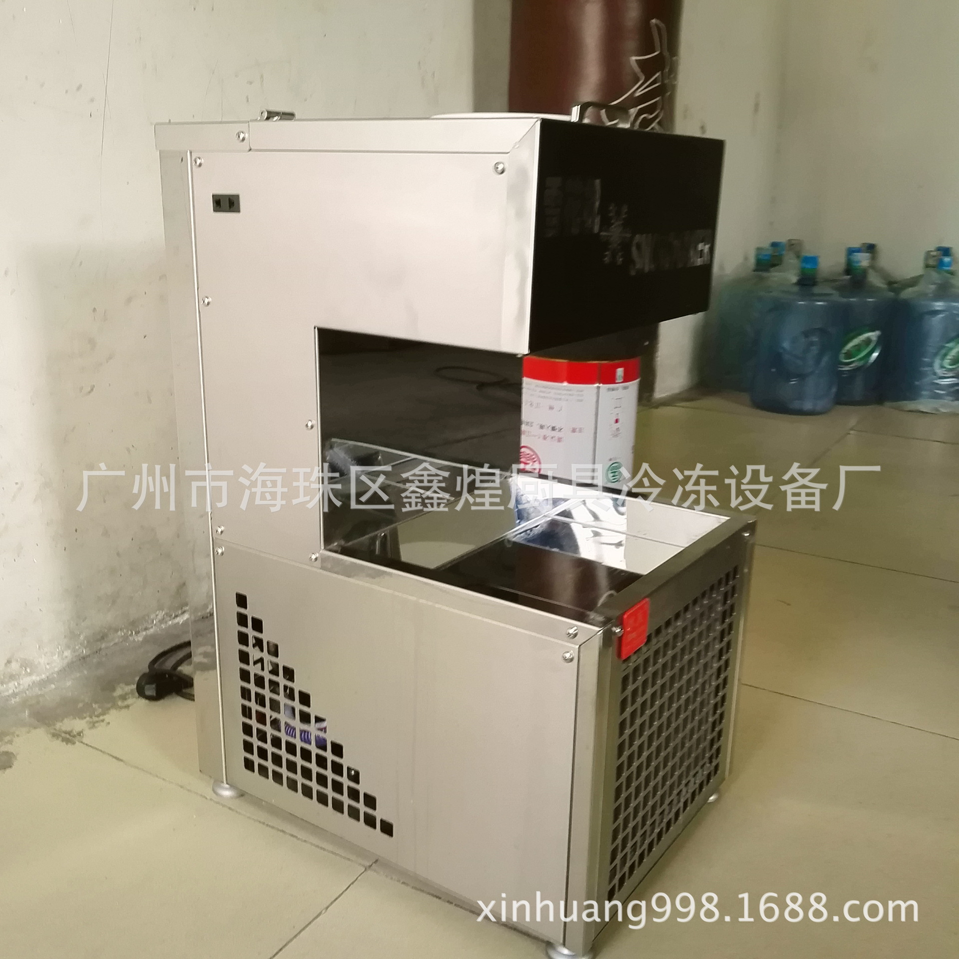 韓國(guó)牛奶雪花機(jī)廠家 100KG全自動(dòng)制冰機(jī)價(jià)格商用奶冰機(jī) 新款