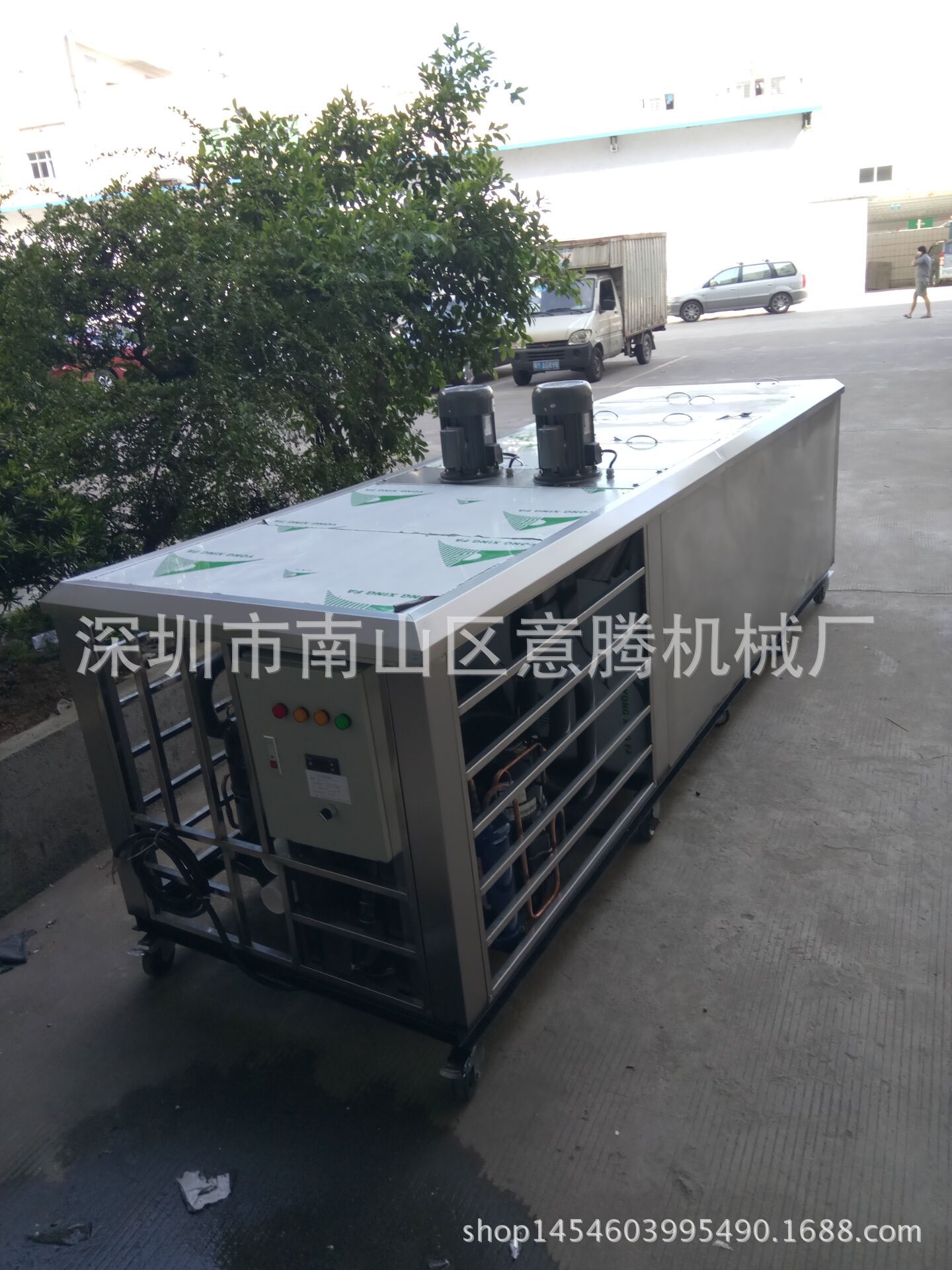 大型商用冰磚機(jī) 方塊制冰機(jī)廠家直銷 質(zhì)量包裝量大從優(yōu)冰條機(jī)