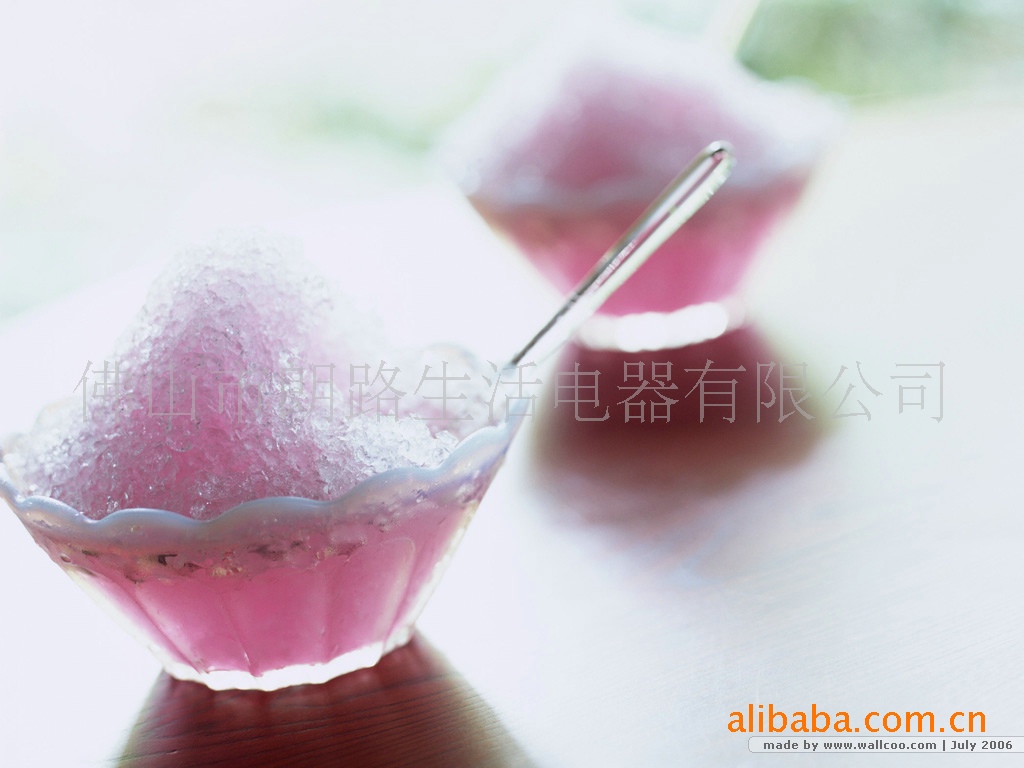 電動激爽自動刨冰機(jī)商用家用 碎冰機(jī) 專利產(chǎn)品 一年包換三年保修