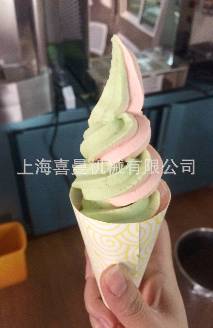 熱銷商用冰淇淋機(jī) 全自動甜筒雪糕機(jī)器 立式軟冰淇淋機(jī) 廠家