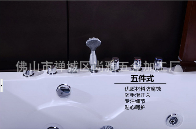廠家直銷嵌入式豪華浪漫單人款空?qǐng)A浴缸 酒店/工程/出口/外貿(mào)