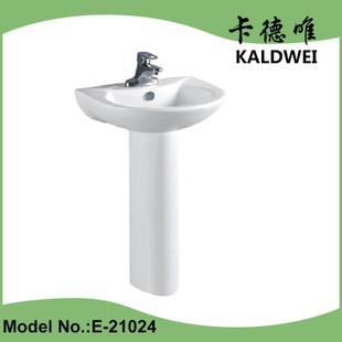 高品質(zhì)嵌入式?jīng)_浪按摩浴缸 承接各大星級酒店工程 CE認證 OEM貼牌