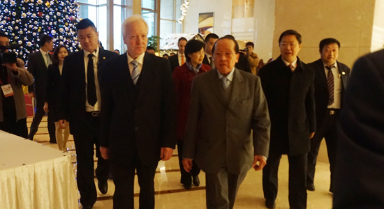 2014第六屆世界華人經(jīng)濟論壇今日開幕